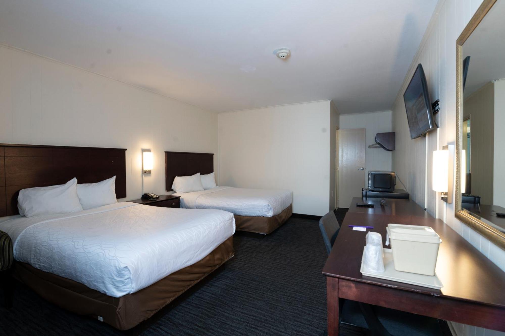 Knights Inn South Amboy Εξωτερικό φωτογραφία